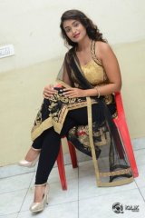 Kiran Chetwani At Laxmi Devi Samarpinchu Nede Chudandi Motion Poster Launch